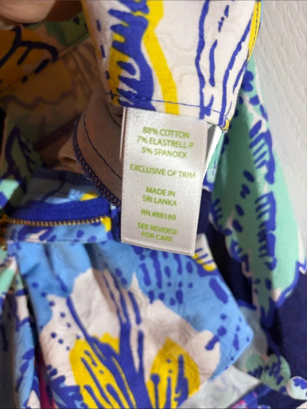 Lilly Pulitzer - Floral Print Women’s Shorts - Navy Multi - Picture 4 of 7